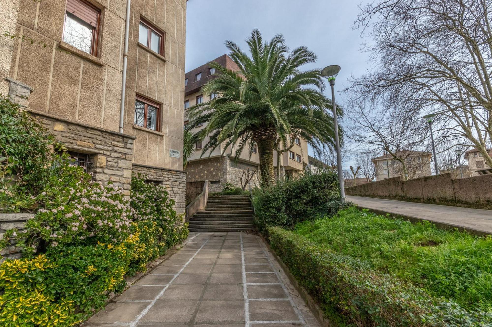 Arkotxa Apartment By People Rentals Getxo Exterior photo